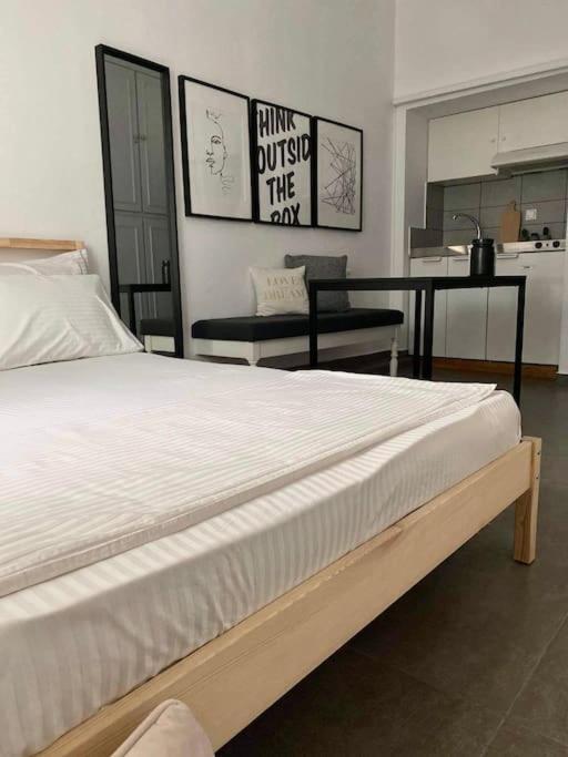 3-Bedroom Central, Spacious And Bright Apartment. Iraklio Exteriér fotografie